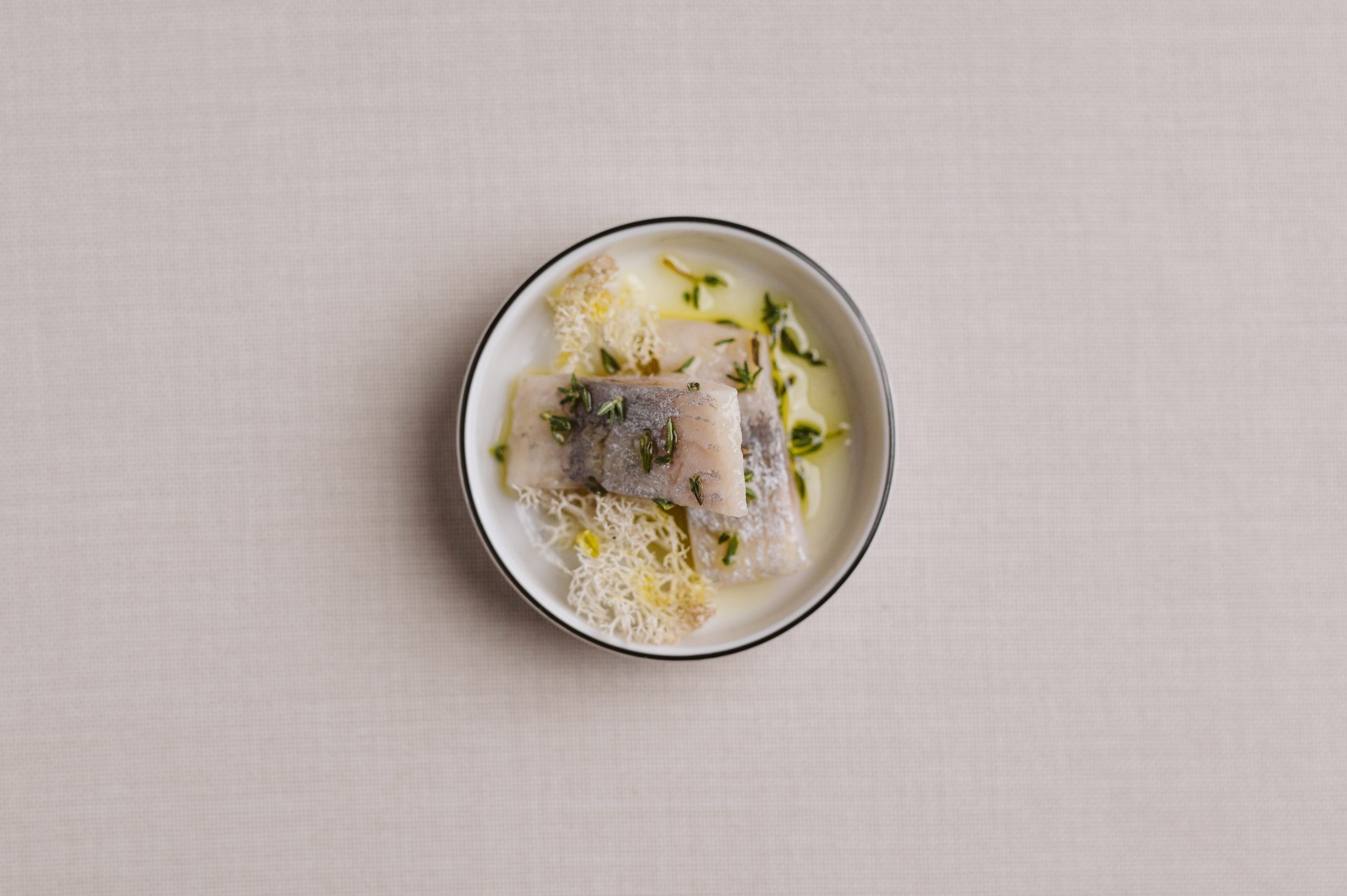 Oryginalne Matjasy Holenderskie w oleju rzepakowym z góry św. Wawrzyńca